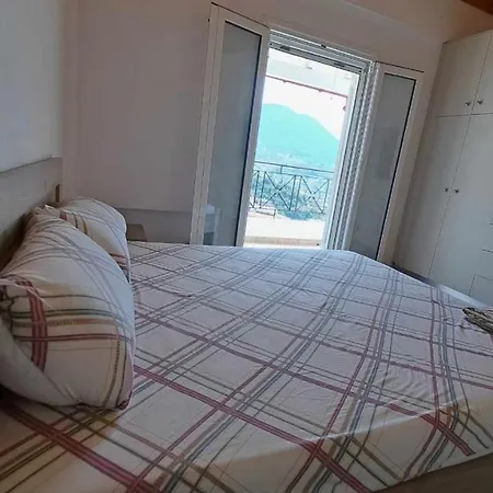 Apartment Eleni *